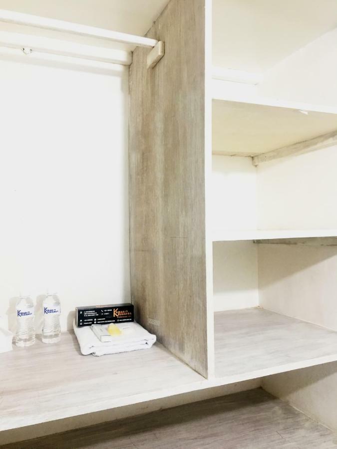 Hotel Kamar Keluarga Duri Kosambi Jakarta Exteriér fotografie